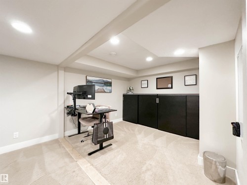 8 Whiteoaks Estates, St. Albert, AB - Indoor