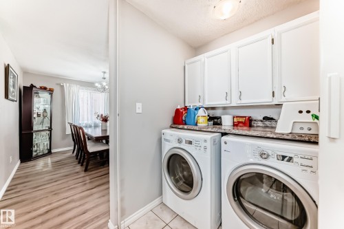 13911 23 Street, Edmonton, AB - Indoor Photo Showing Laundry Room