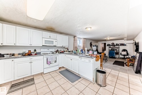 13911 23 Street, Edmonton, AB 