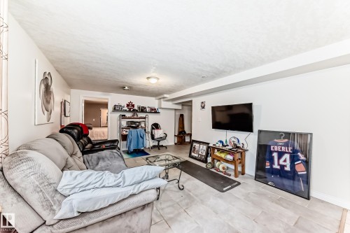 13911 23 Street, Edmonton, AB - Indoor Photo Showing Other Room
