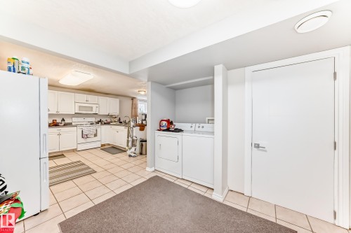 13911 23 Street, Edmonton, AB - Indoor Photo Showing Laundry Room