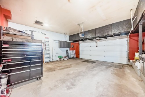 13911 23 Street, Edmonton, AB - Indoor Photo Showing Garage