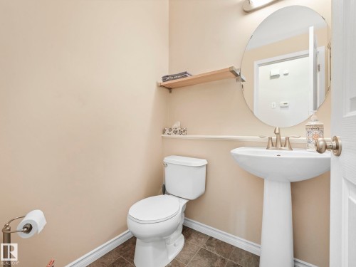 20759 58 Avenue, Edmonton, AB - Indoor Photo Showing Bathroom