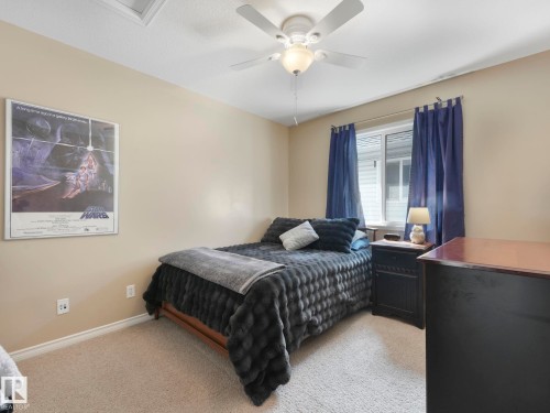 20759 58 Avenue, Edmonton, AB - Indoor Photo Showing Bedroom