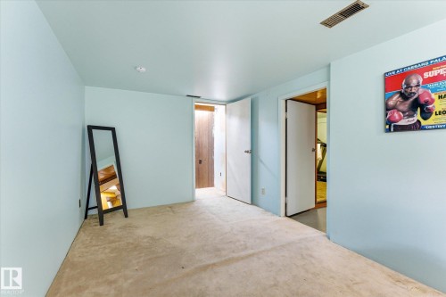 12215 59 Street, Edmonton, AB - Indoor