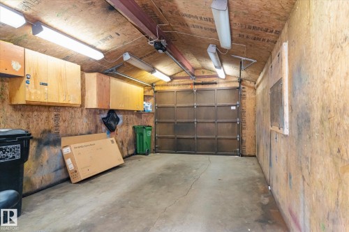 12215 59 Street, Edmonton, AB - Indoor Photo Showing Garage