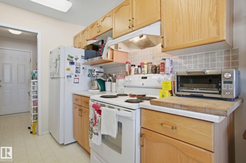 56 13320 124 St, Edmonton, AB - Indoor Photo Showing Kitchen