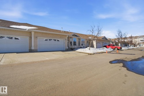 56 13320 124 St, Edmonton, AB - Outdoor