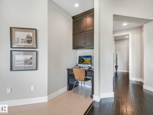 2415 Cameron Ravine Drive, Edmonton, AB - Indoor Photo Showing Other Room