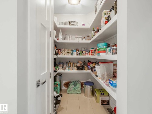 2415 Cameron Ravine Drive, Edmonton, AB - Indoor
