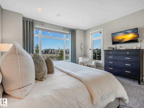 2415 Cameron Ravine Drive, Edmonton, AB - Indoor Photo Showing Bedroom