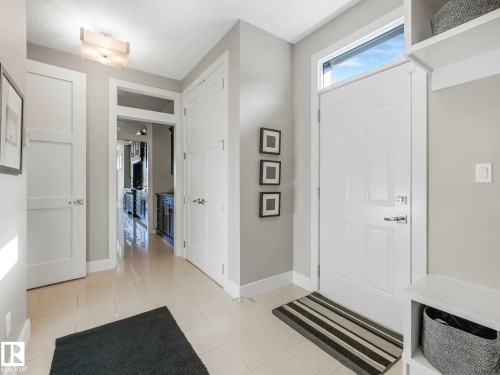 2415 Cameron Ravine Drive, Edmonton, AB - Indoor Photo Showing Other Room