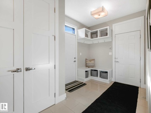 2415 Cameron Ravine Drive, Edmonton, AB - Indoor Photo Showing Other Room