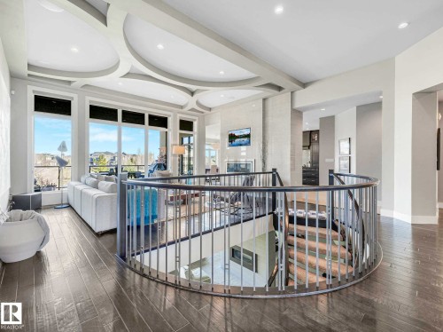 2415 Cameron Ravine Drive, Edmonton, AB - Indoor Photo Showing Other Room