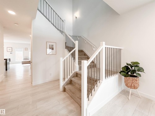 16 Jennifer Crescent, St. Albert, AB - Indoor Photo Showing Other Room