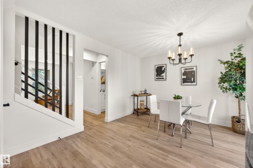 17312 108 Street, Edmonton, AB - Indoor Photo Showing Dining Room