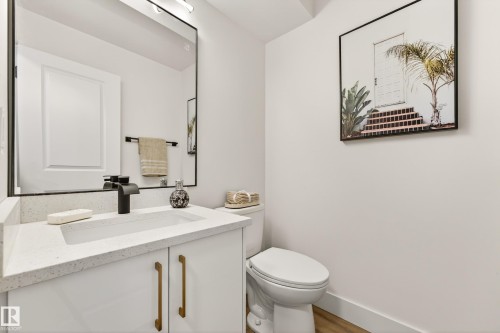 17312 108 Street, Edmonton, AB - Indoor Photo Showing Bathroom