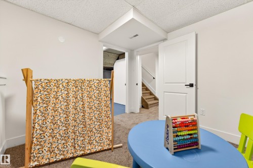 17312 108 Street, Edmonton, AB - Indoor