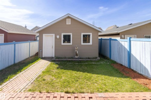 9116 Shaw Way, Edmonton, AB - Outdoor With Exterior
