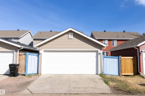 9116 Shaw Way, Edmonton, AB - Outdoor With Exterior