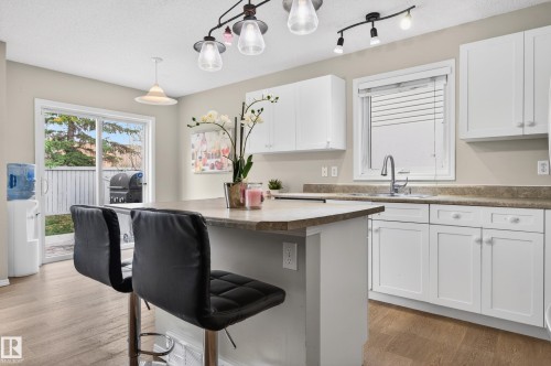 46 4020 21 Street, Edmonton, AB - Indoor
