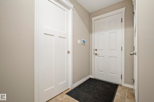 3510 Abbott Close, Edmonton, AB - Indoor Photo Showing Other Room