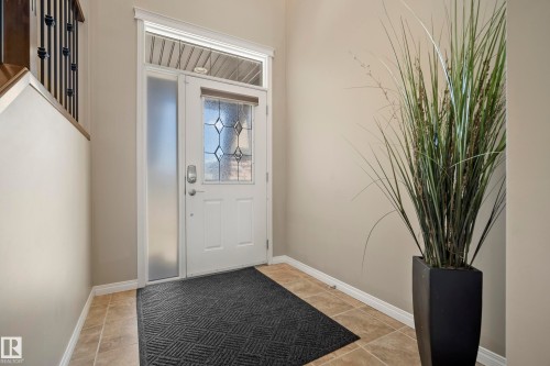 3510 Abbott Close, Edmonton, AB - Indoor Photo Showing Other Room