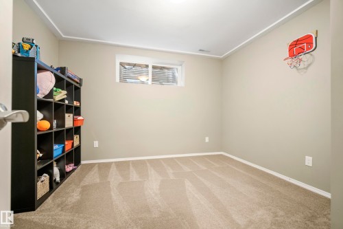 3510 Abbott Close, Edmonton, AB - Indoor Photo Showing Other Room