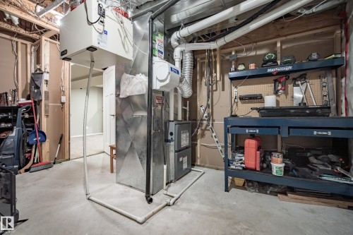 3510 Abbott Close, Edmonton, AB - Indoor Photo Showing Basement
