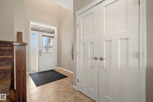 3510 Abbott Close, Edmonton, AB - Indoor Photo Showing Other Room