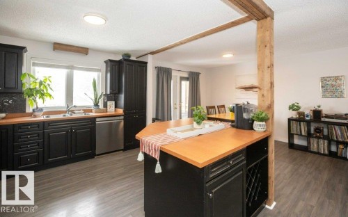 9624 99 Street, Westlock, AB - Indoor Photo Showing Other Room