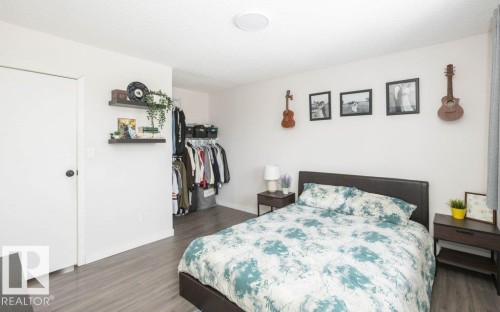 9624 99 Street, Westlock, AB - Indoor Photo Showing Bedroom
