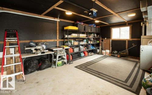 9624 99 Street, Westlock, AB - Indoor