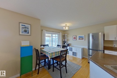 3540 Mclean Crescent, Edmonton, AB - Indoor Photo Showing Dining Room