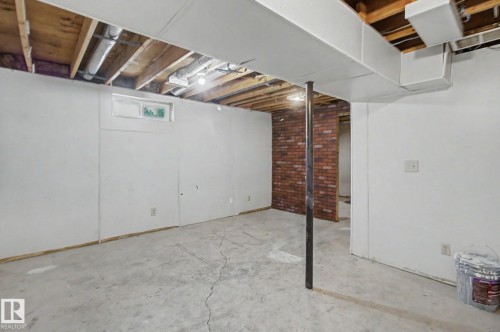 9B Clareview Village, Edmonton, AB - Indoor Photo Showing Basement