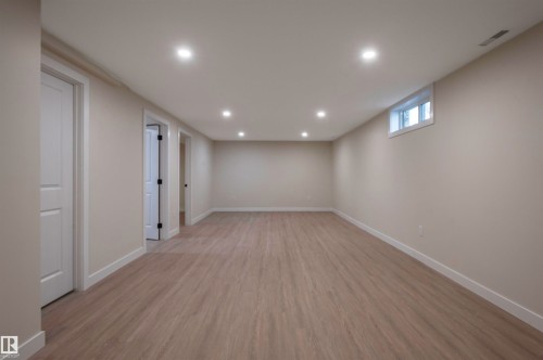 5528 54 Street, Leduc, AB - Indoor