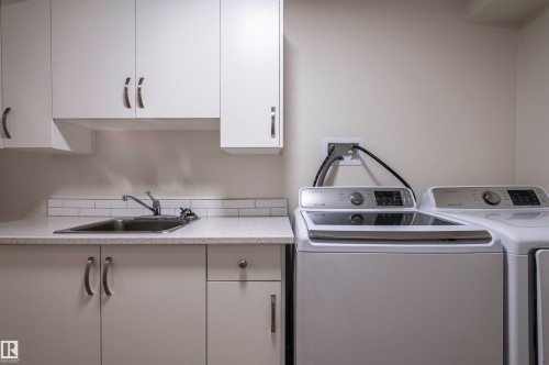 5528 54 Street, Leduc, AB - Indoor Photo Showing Laundry Room