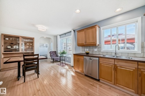 5333 Terwillegar Boulevard, Edmonton, AB - Indoor Photo Showing Kitchen With Double Sink