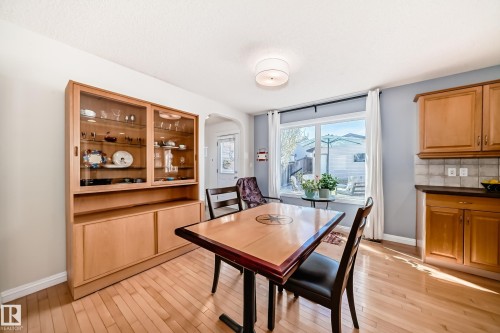 5333 Terwillegar Boulevard, Edmonton, AB - Indoor Photo Showing Dining Room