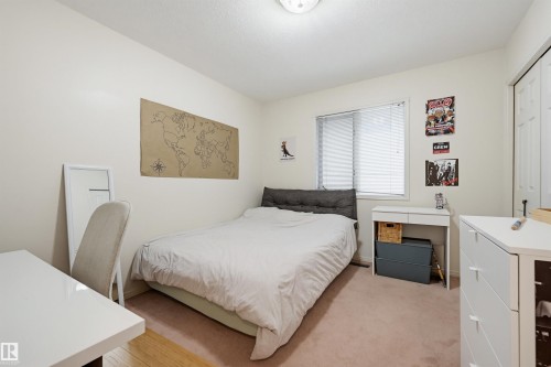 11107 University Avenue, Edmonton, AB - Indoor Photo Showing Bedroom