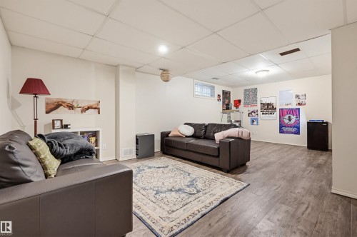 11107 University Avenue, Edmonton, AB - Indoor Photo Showing Basement
