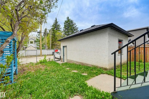 11107 University Avenue, Edmonton, AB - Outdoor