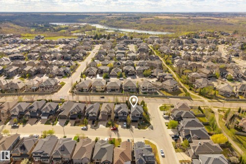 Residential neighborhood featuring a mix of detached homes and a curvilinear street layout - 2760 Watcher Way, Edmonton, AB - Outdoor With View