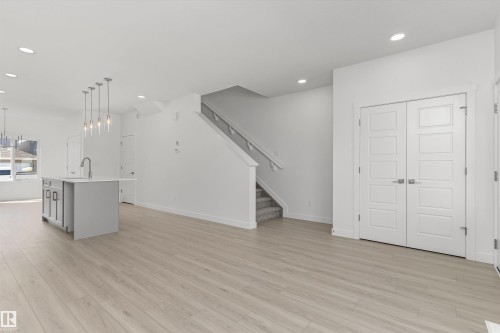 20623 43 Avenue, Edmonton, AB - Indoor