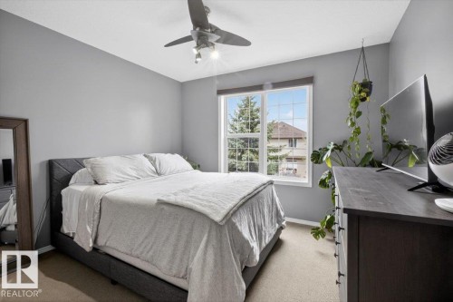 50 150 Edwards Drive, Edmonton, AB - Indoor Photo Showing Bedroom
