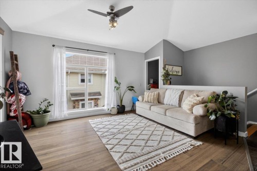 50 150 Edwards Drive, Edmonton, AB - Indoor Photo Showing Living Room