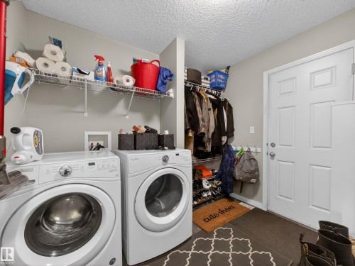 4465 5A Street, Edmonton, AB - Indoor Photo Showing Laundry Room