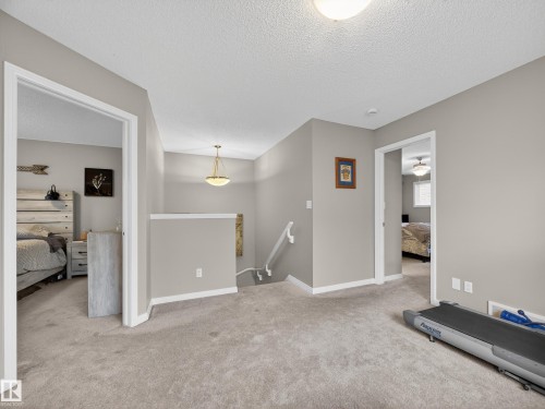 4465 5A Street, Edmonton, AB - Indoor