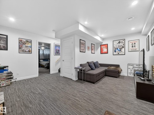 4465 5A Street, Edmonton, AB - Indoor