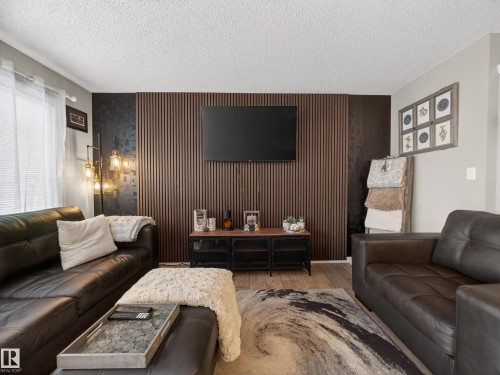 4465 5A Street, Edmonton, AB - Indoor Photo Showing Living Room